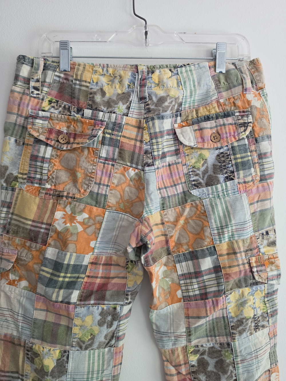 Tailor Vintage Patchwork Plaid Multi-Color Cargo Bermuda Madras Shorts 8 Y2k - Picture 6 of 8
